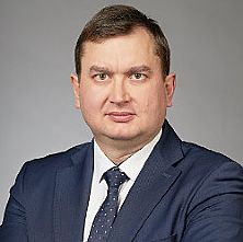 Денис  Попов