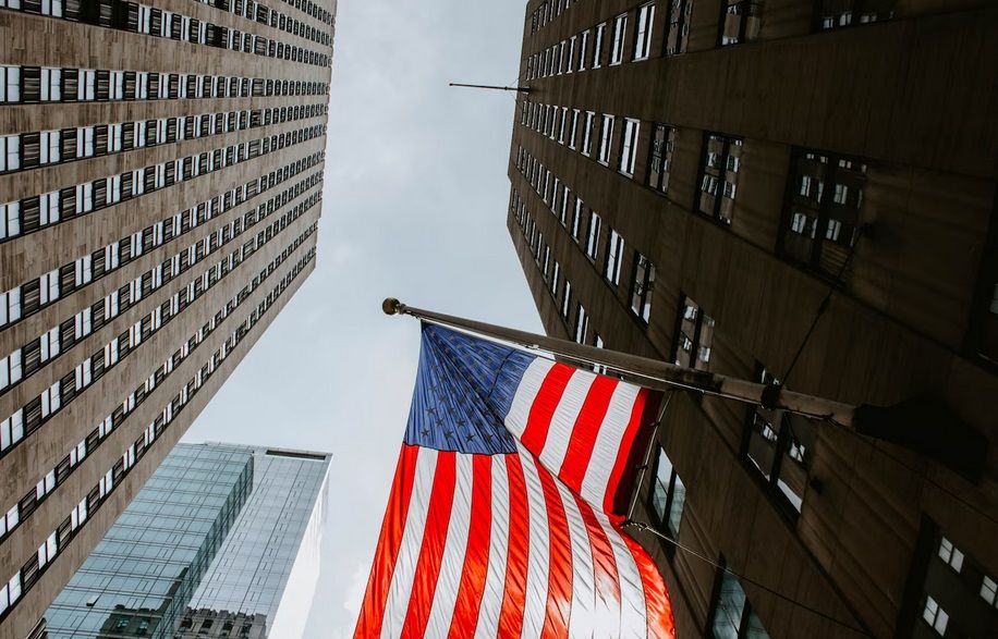 Эксперты JPMorgan Chase не исключают падения S&P 500 до 3500 пунктов в ближайшее время