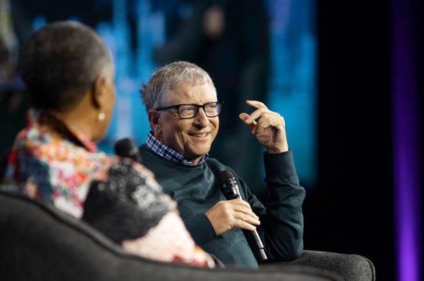 Билл Гейтс заявил, что ИИ может убить Google Search и Amazon