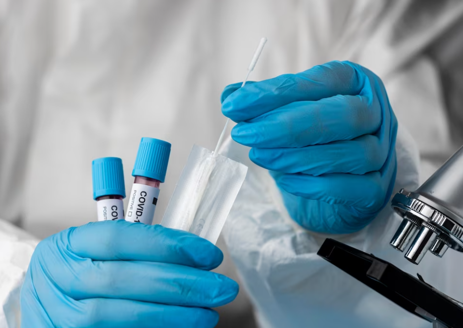 Regeneron и J&J получат финансирование от правительства США на разработку новых вакцин от COVID