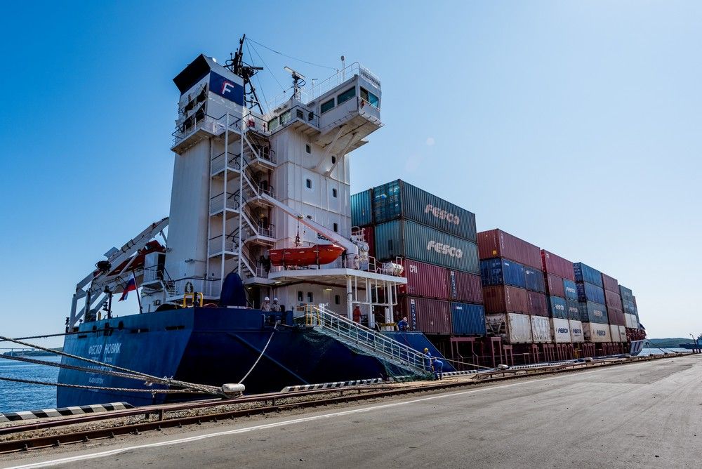 Вместимость каботажной линии FESCO Владивосток - Петропавловск-Камчатский возросла на 16%