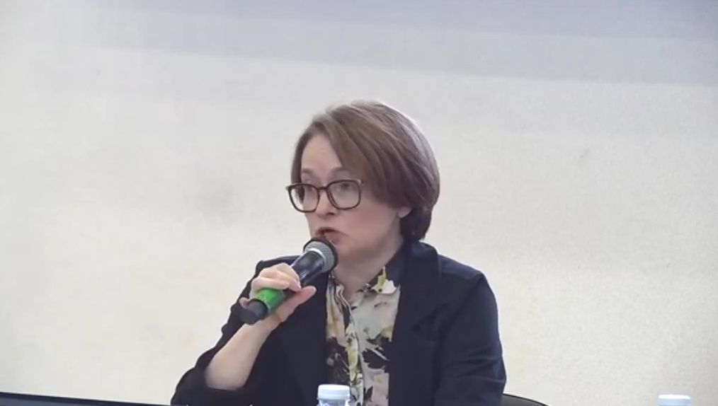 Китайский путь, по словам Набиуллиной, станет для финрынка России движением назад