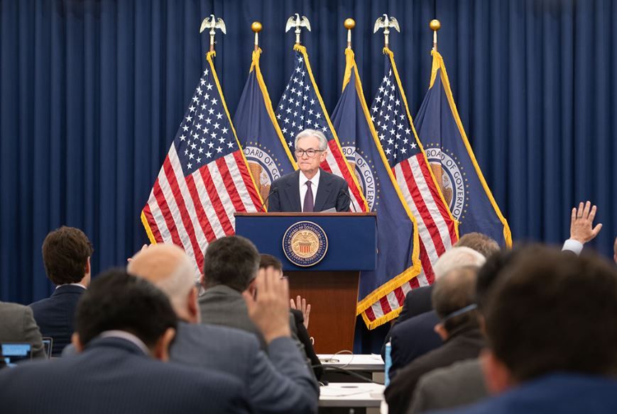 https://www.federalreserve.gov/photogallery.htm