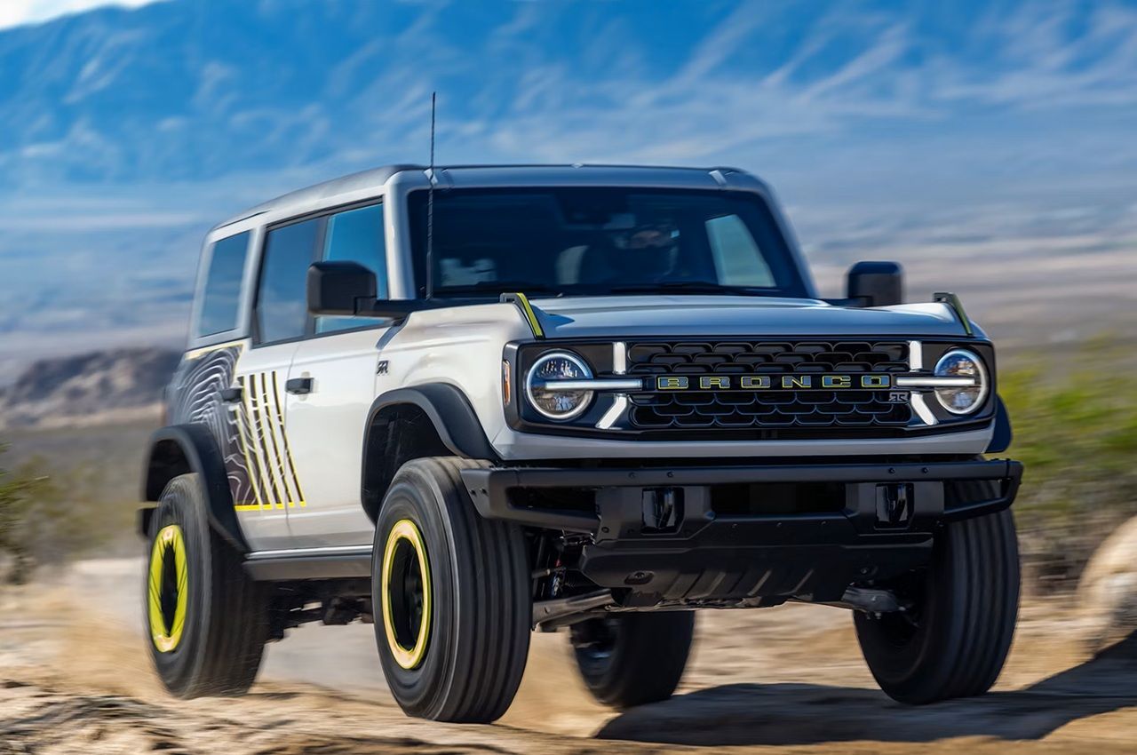 8 интересных новинок автосалона в Детройте